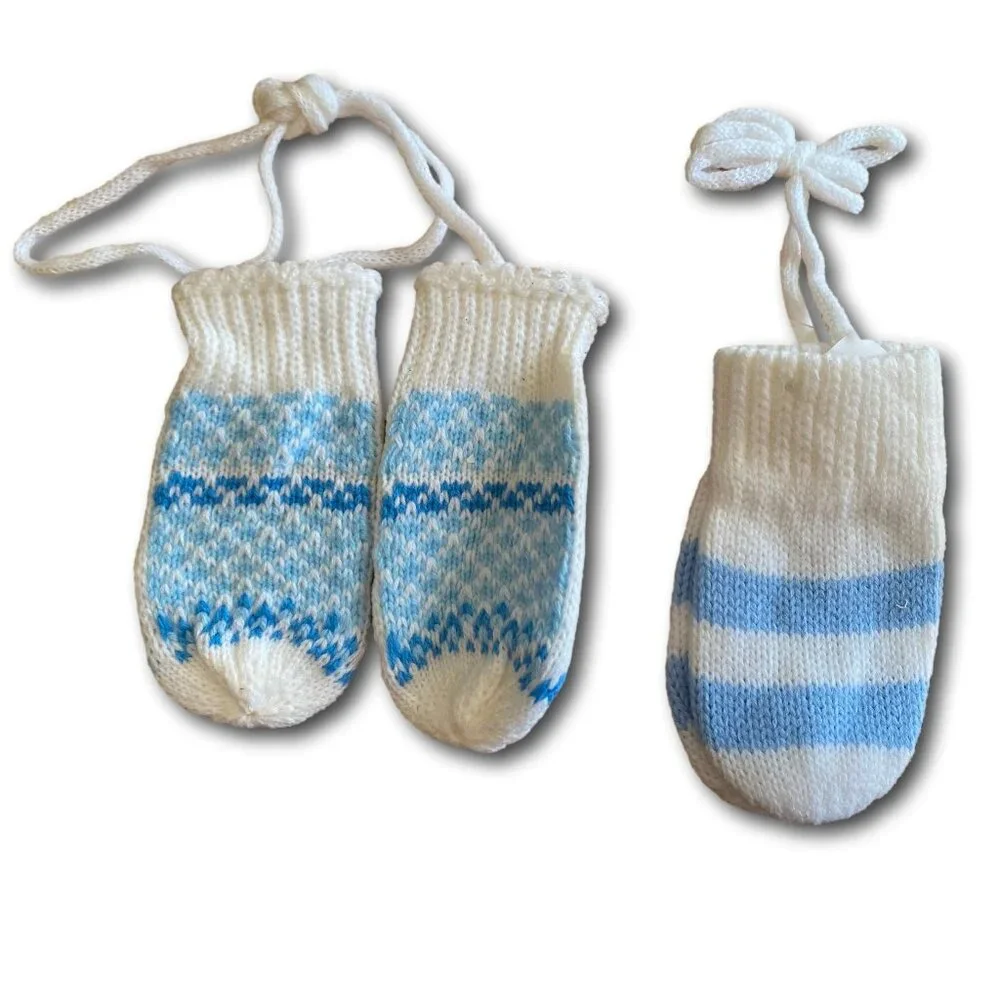 Set of 2 Baby Blue & White Mittens - Newborn to 12 Months